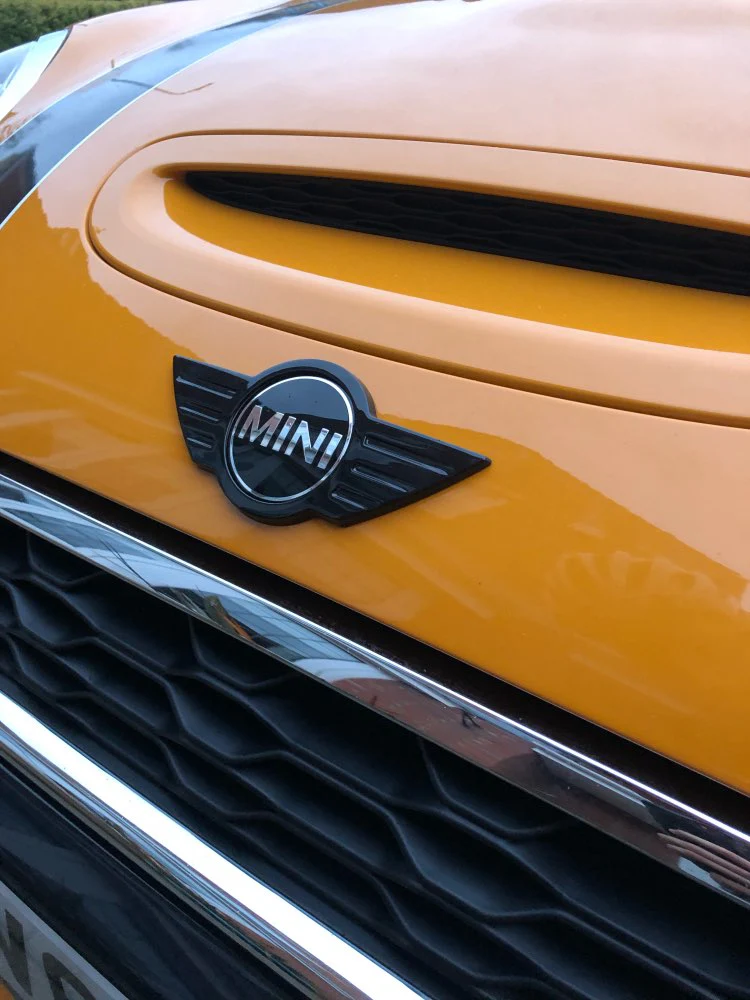 MINI DECHROME LOGO EMBLEM FOR GEN 2 & 3 (PIANO BLACK) - Image 9